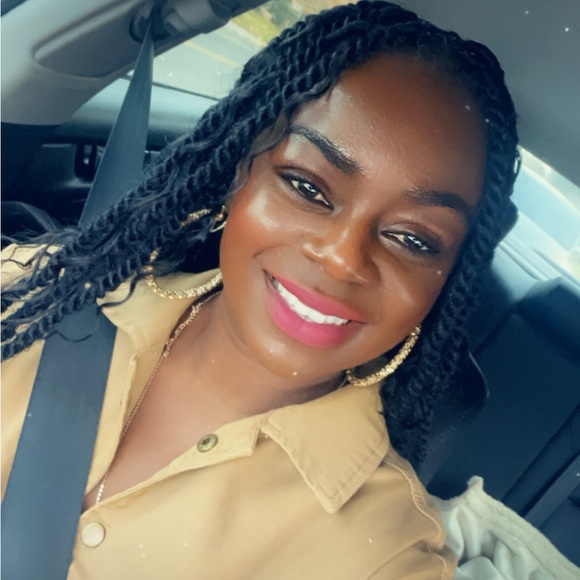 Meet your Posher, Merci - Picture 4 of 4